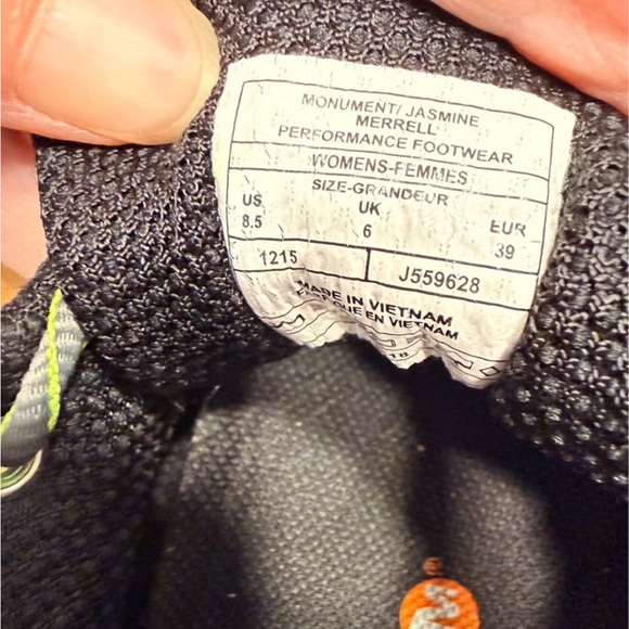 Merrell hikers - Picture 3 of 3